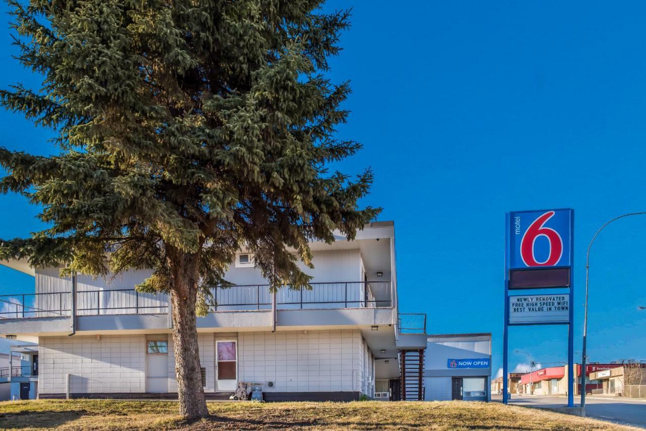 Hotel 6-fort St. John, Bc